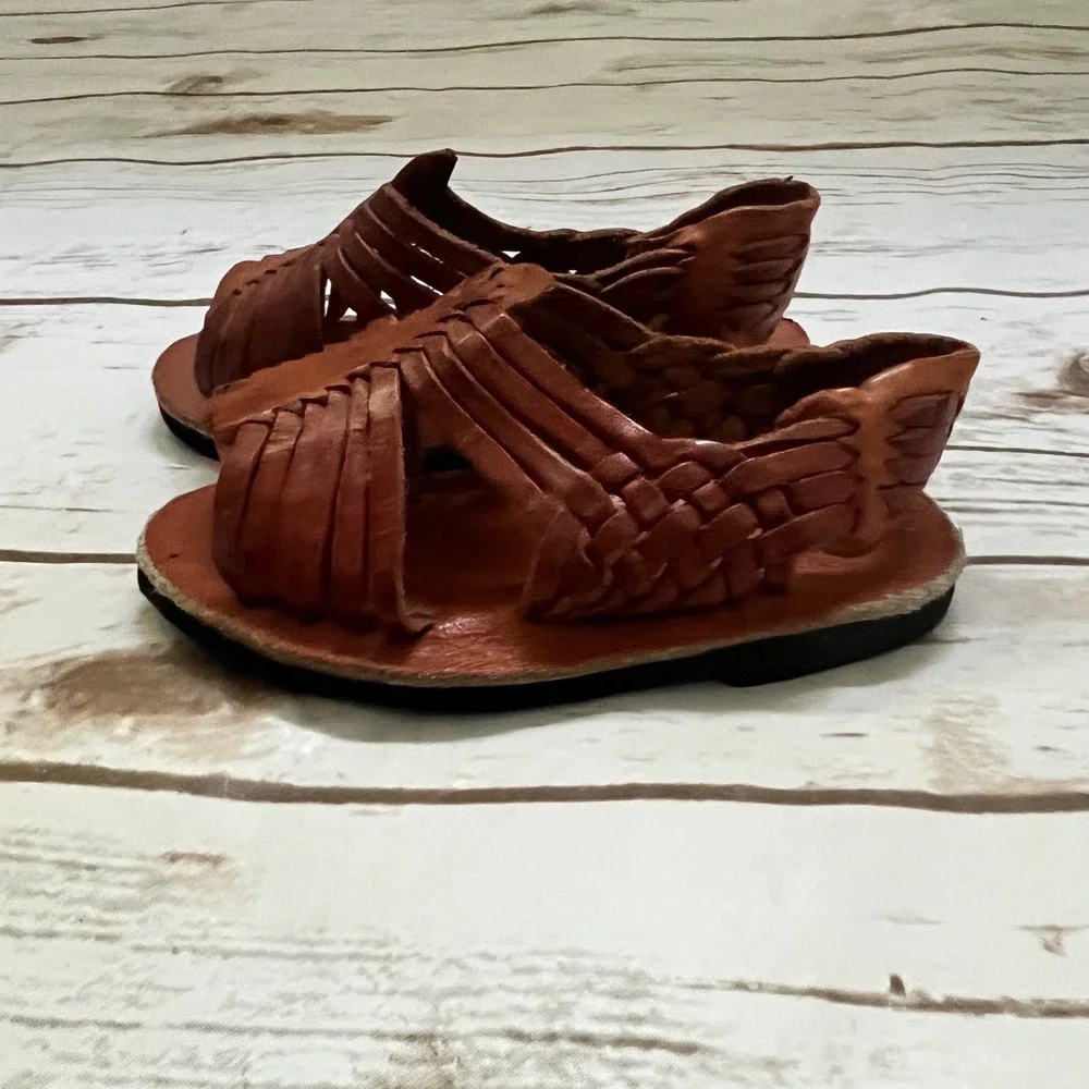 Huarache Sandals Brown Woven Leather Toddler Size 5.5in Outsole